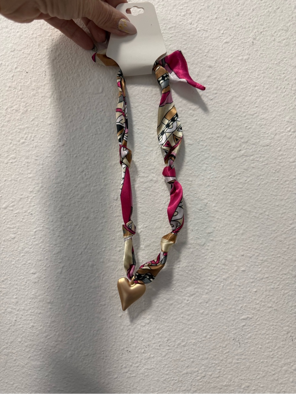 Silk-Style Pink & Gold Heart Pendant Scarf Necklace